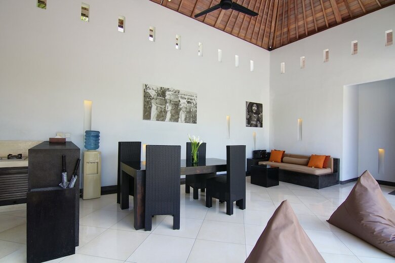 Apartamento The Seminyak Suite - Private Villa - By Astadala
