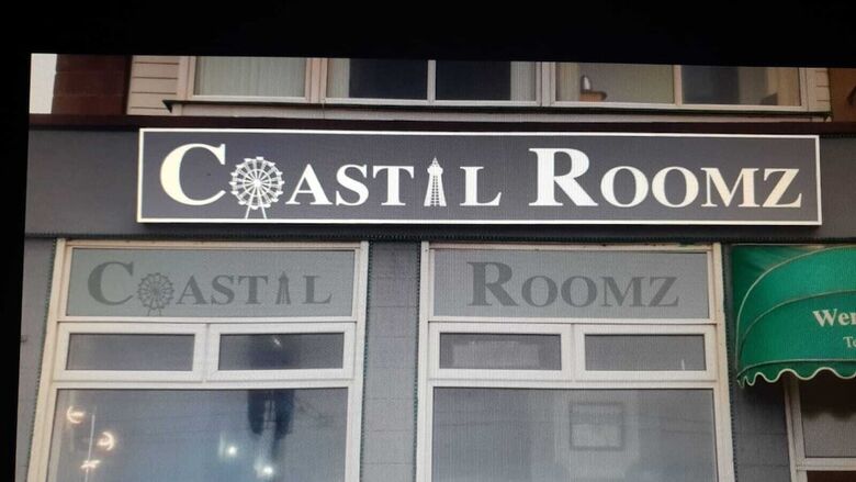 Hotel Coastal Roomz