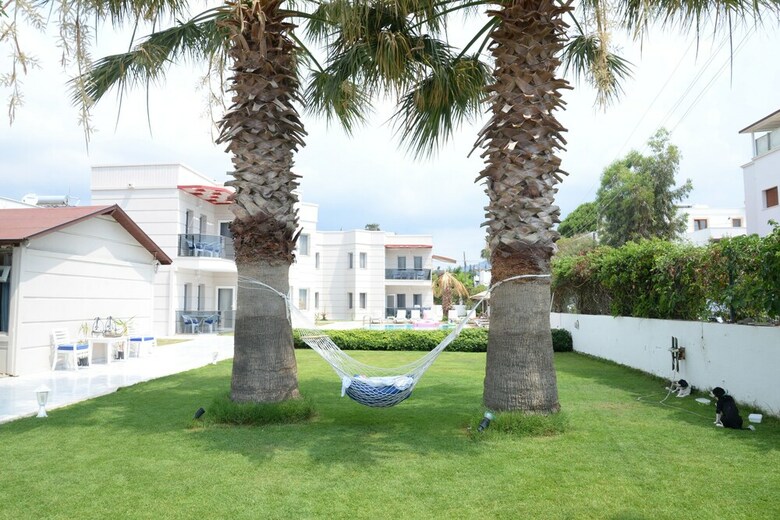 Tasev Apart Hotel