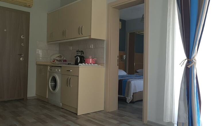 Tasev Apart Hotel