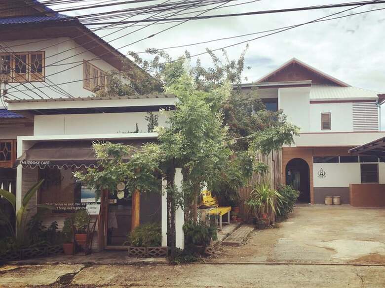 Hostal The Goose Cafe & Hostel