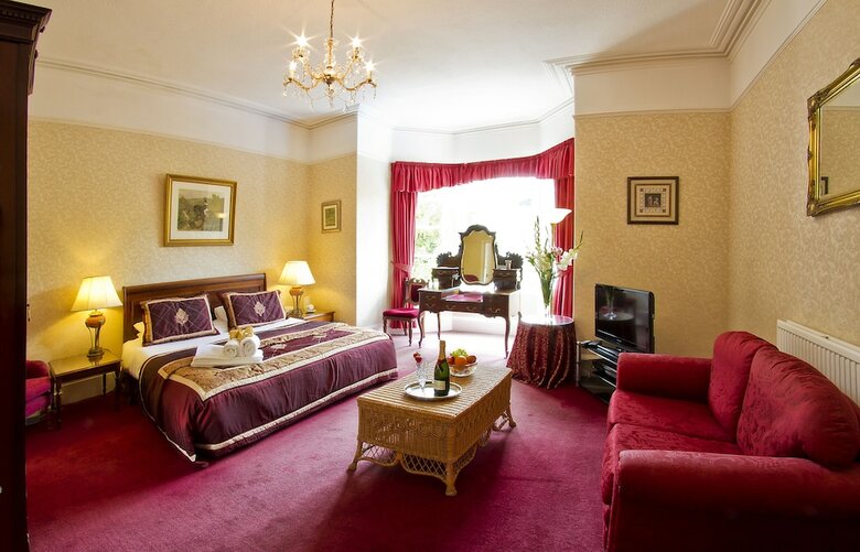 The Marstan Hotel