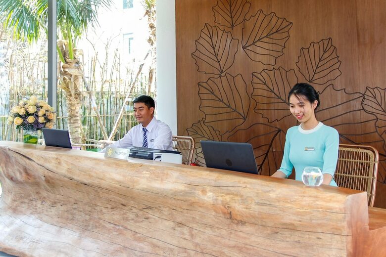 Hotel Sala Tuy Hoa Beach