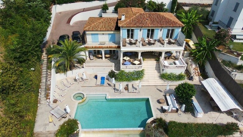 Hotel Les Cavaliers De Saint Paul B&B