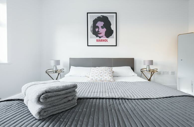 The Blue Compass - Modern & Central 4bdr Townhouse With Garden