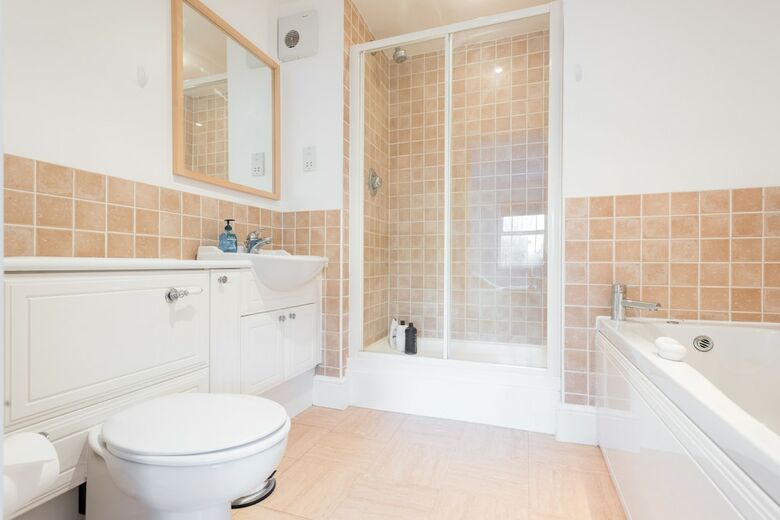 The Blue Compass - Modern & Central 4bdr Townhouse With Garden