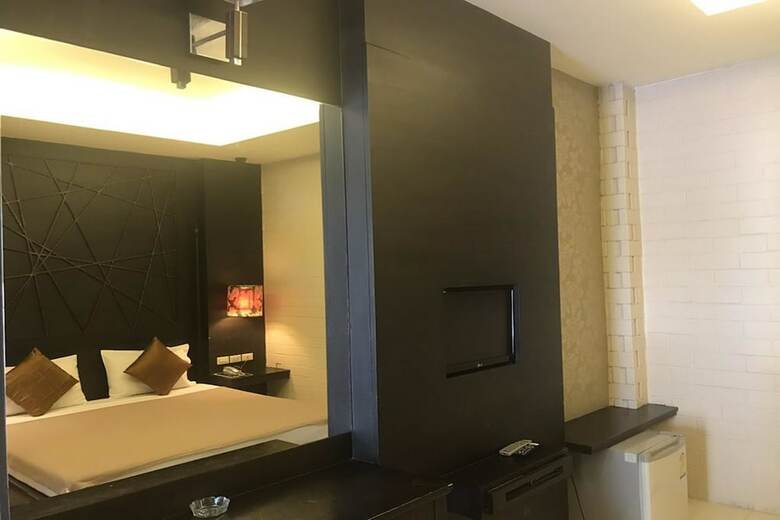 Hotel Paradise Inn Resort - Adults Only