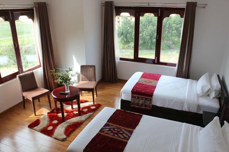 Hotel Riverside
