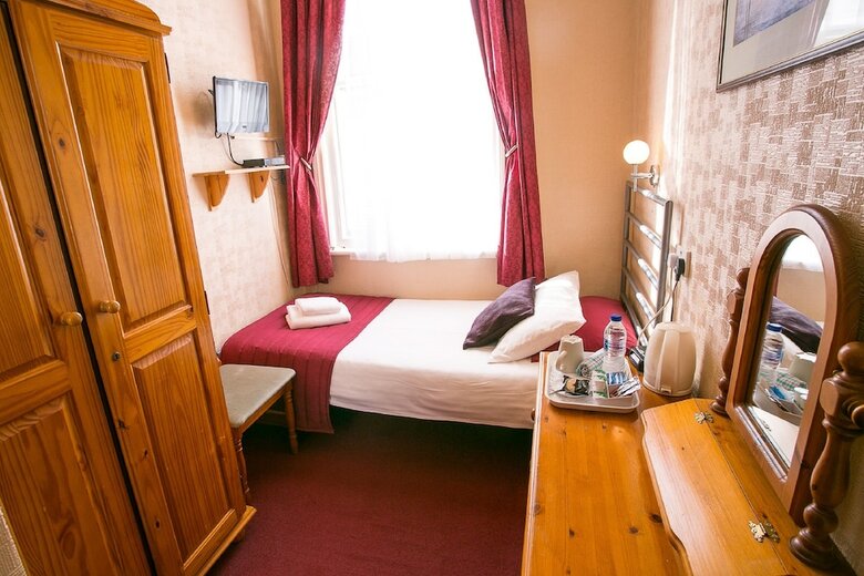Hotel The Sherwood - Guest House