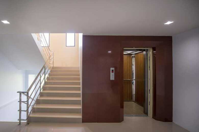 Sixty Six Place Hotel