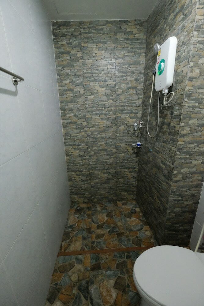 Sixty Six Place Hotel