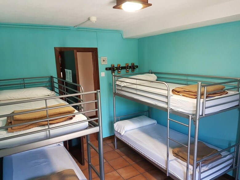 Hostal Alberg Les Daines
