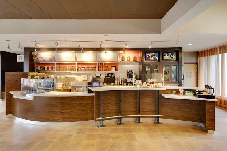 Hotel Courtyard By Marriott Atlanta Windy Hill/ballpark