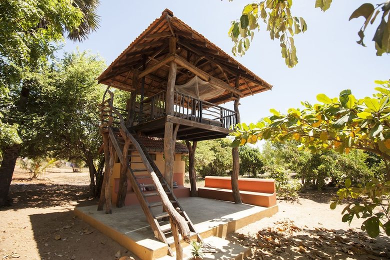 Hilltop Cabanas