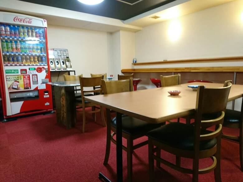 Capsule Hotel Hatagoya