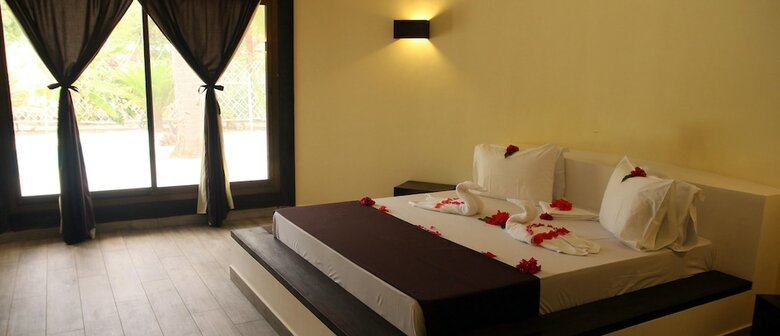 Hotel Blue Moon Resort
