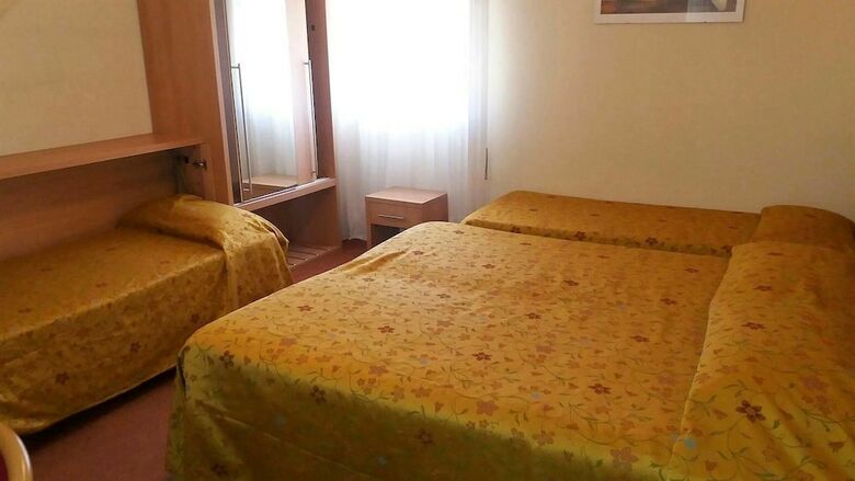 Hotel St. Louis