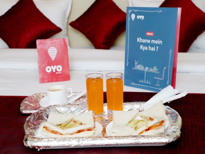 Hotel Oyo 9389 Near Vip Road