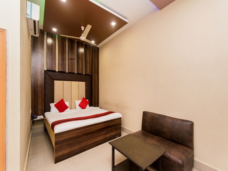Hotel Oyo 1238 Near Park Circus