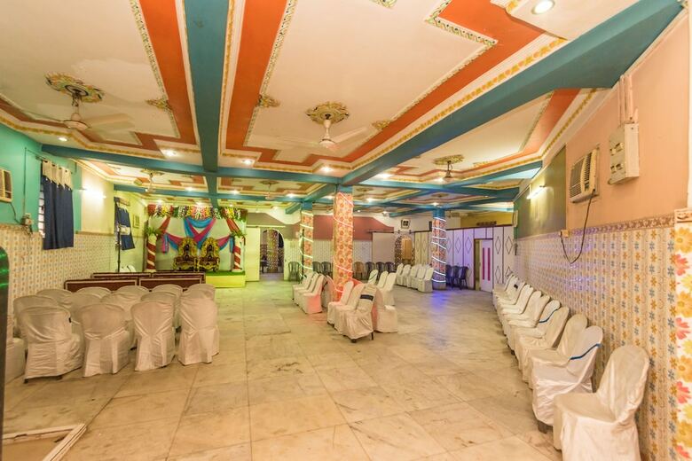 Hotel Oyo 1238 Near Park Circus