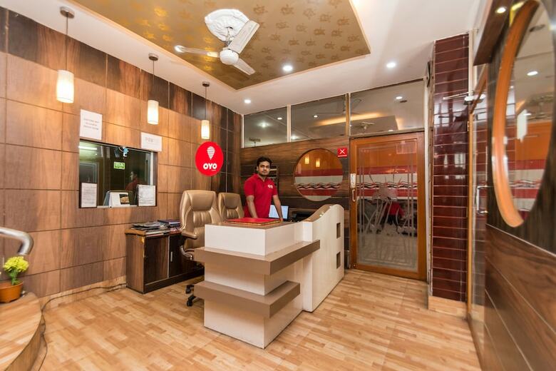 Hotel Oyo 1238 Near Park Circus