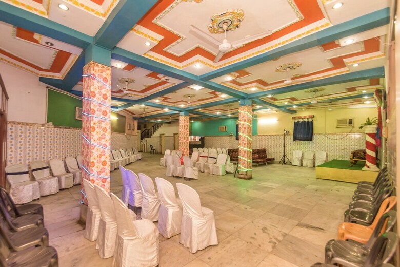 Hotel Oyo 1238 Near Park Circus
