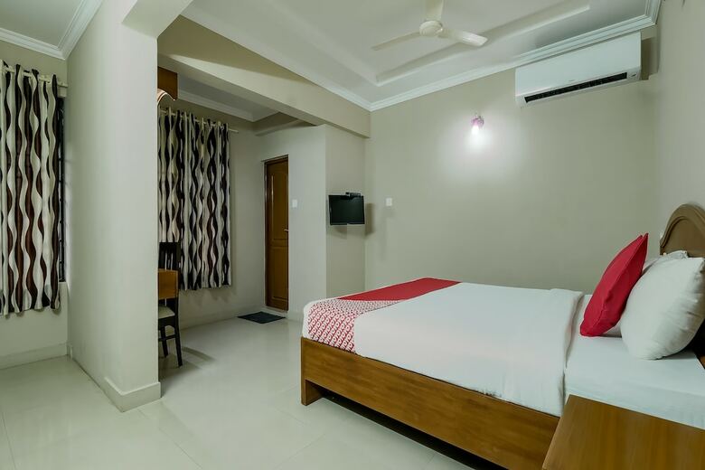 Hotel Oyo Flagship 240 Southern Railway Station