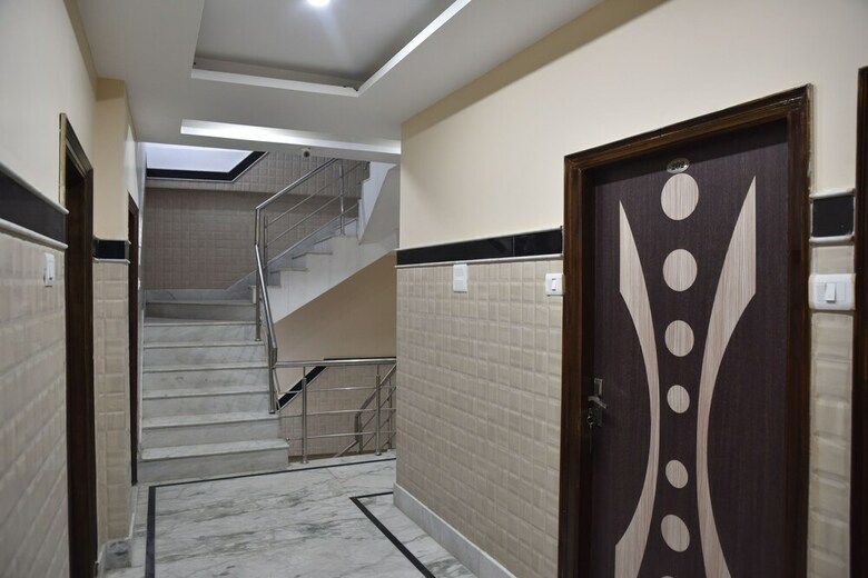 Hotel Oyo 10155 Vijay International