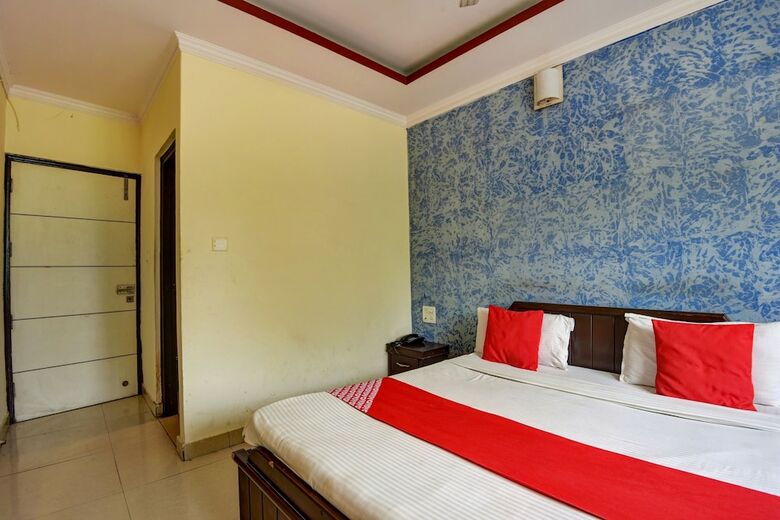 Oyo 4073 Hotel Esskay