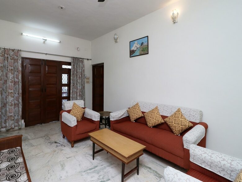 Oyo 10767 Home 2bhk Lake View Bhimtal