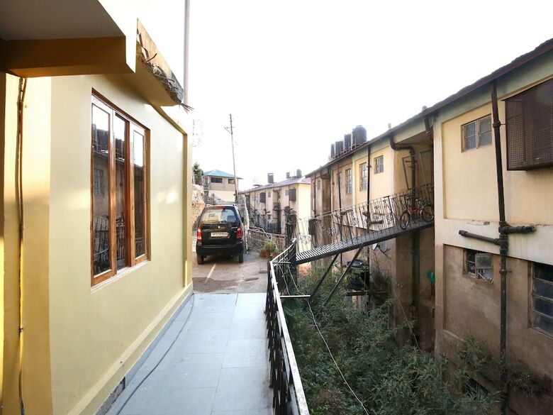 Apartamentos Oyo 10299 Home Luxury Cottage Vikas Nagar