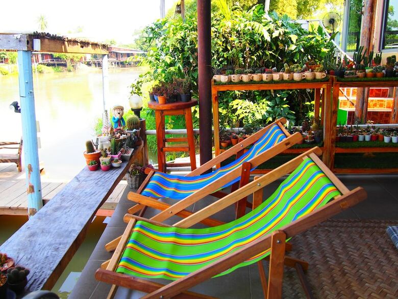 Hotel Tahjeen River Home