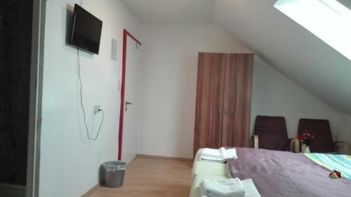 Hotel-pension "alte Schule"