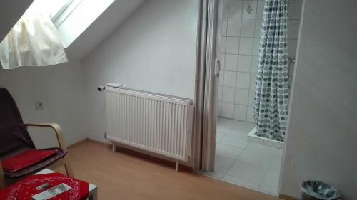 Hotel-pension "alte Schule"