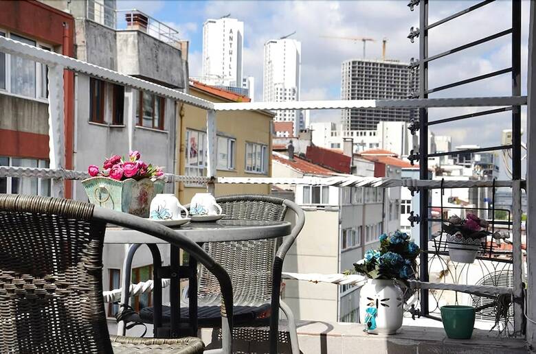 Hostal Evin Suites