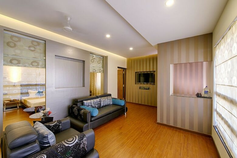 Hotel Priyadarshini Pride