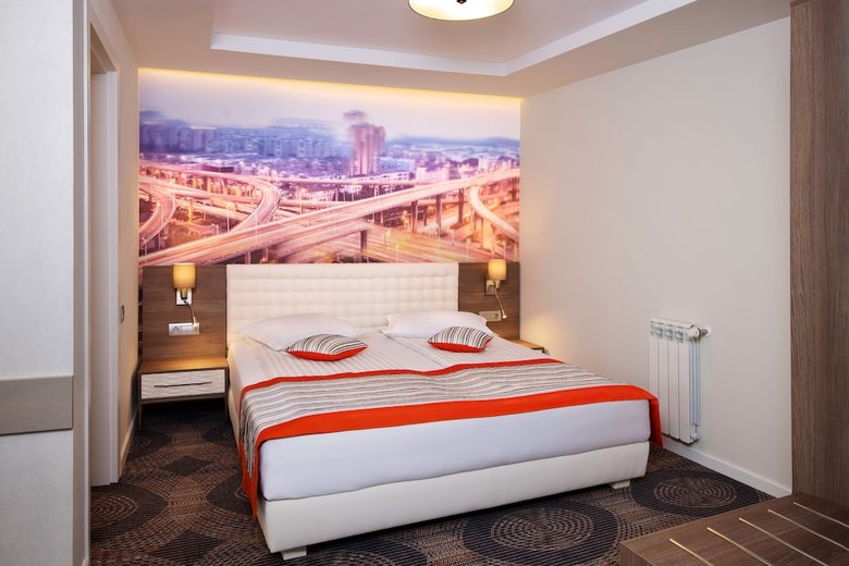 Apartamentos Plaza 35