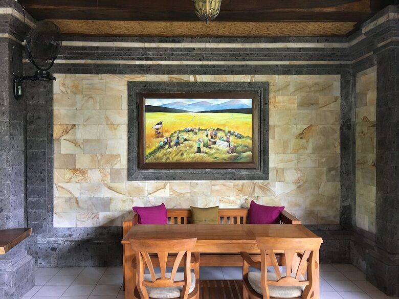 Cafe Wayan & Cottages