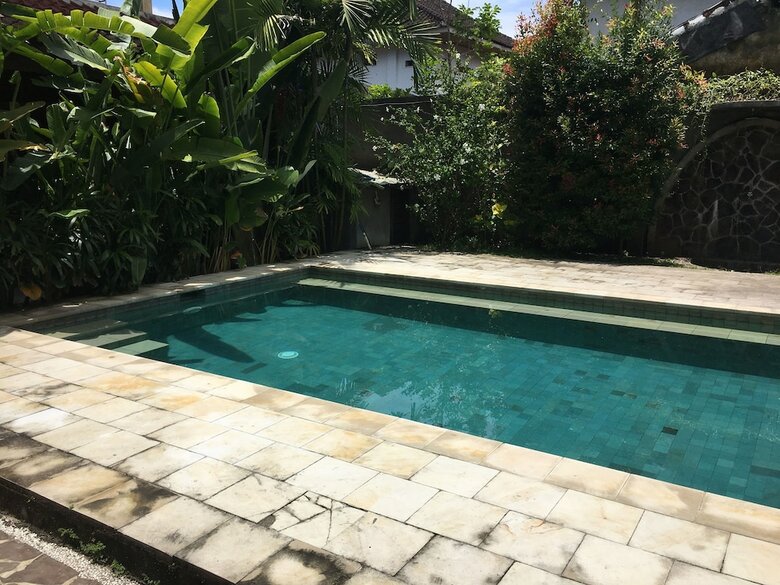 Cafe Wayan & Cottages