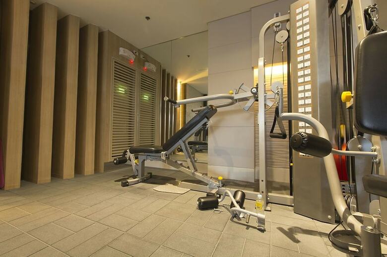 Condodeal At Shell Residences Moa Pasay