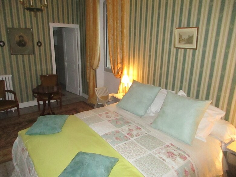 Bed & Breakfast Villa Mazi�res De St Loup