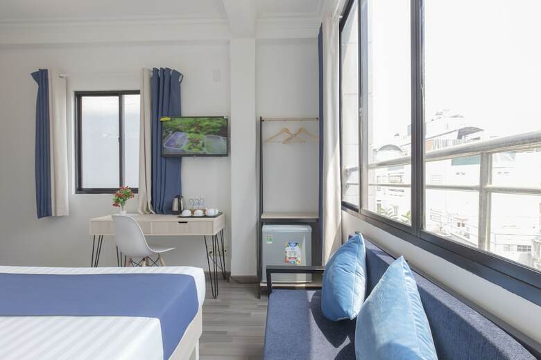 Spotlight Hotel