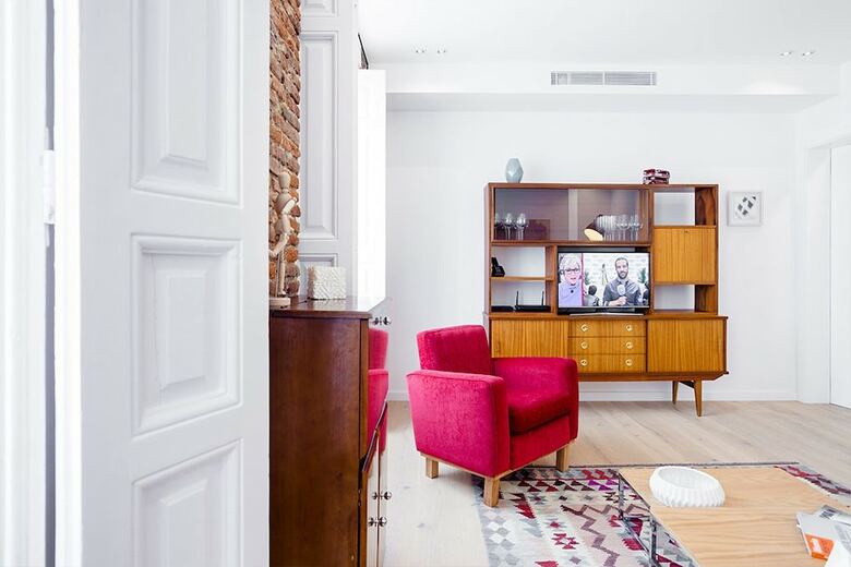 Malasa�a Apartments By Flatsweethome