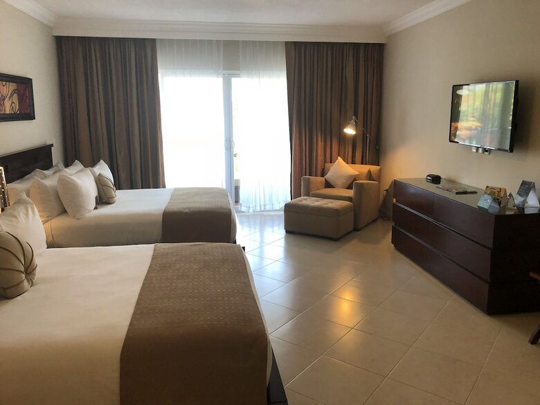 Hotel Lifestyle Kosher Presidential Suites