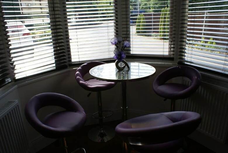 Hotel Lg Thai Derm Spa & Guesthouse