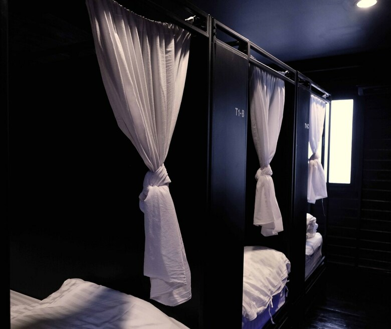Hostal Kloem Hostel - Adults Only