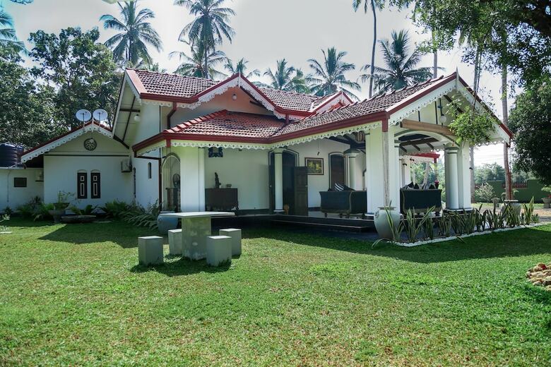 Suri Palm Villa