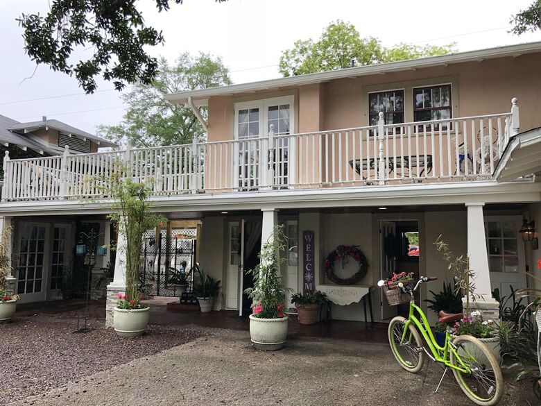 Hotel Park Place Inn And Cottages