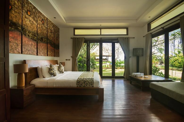 Villa Kaira