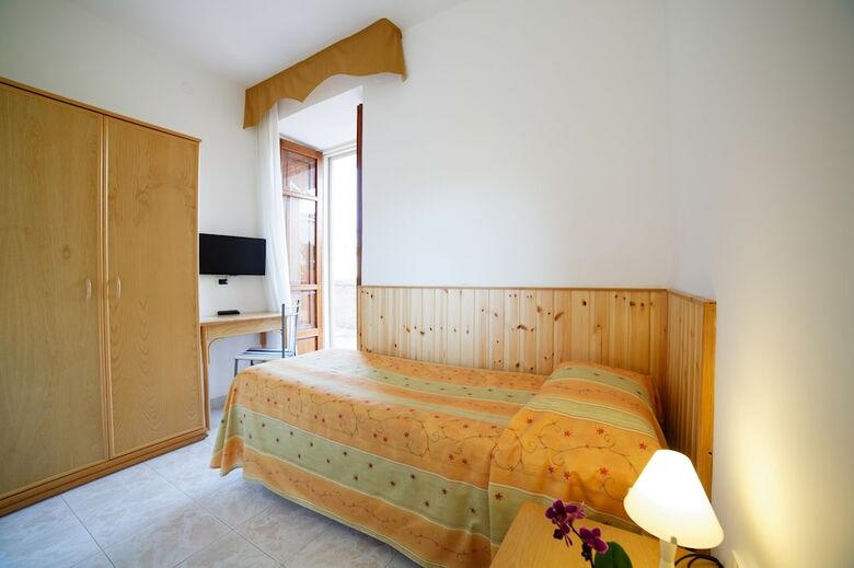 Hotel La Mandorla